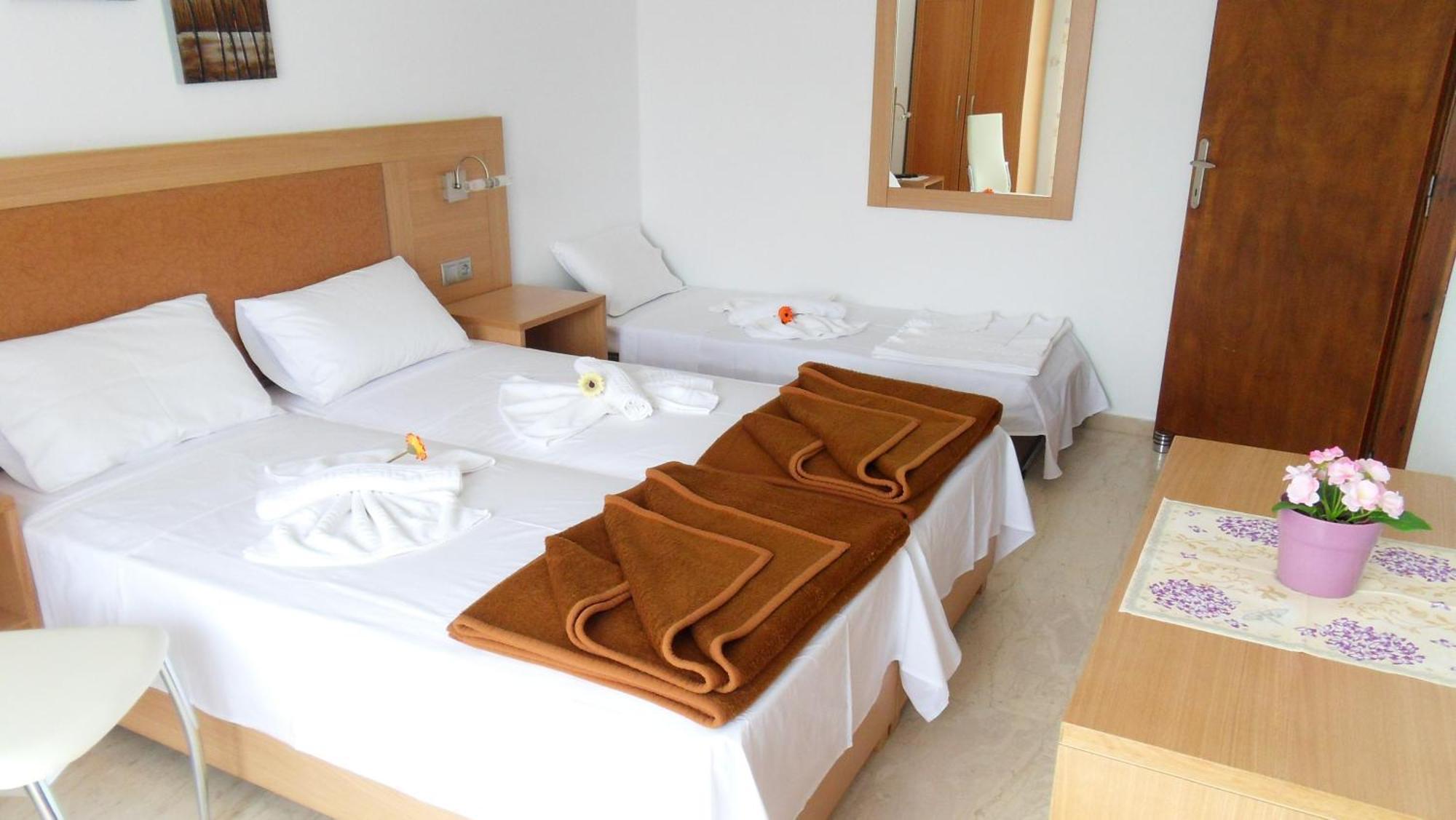 Maik Apartments Metamorfosi  Esterno foto