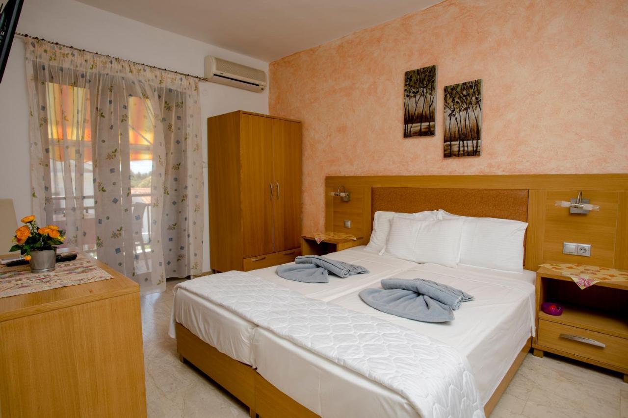 Maik Apartments Metamorfosi  Esterno foto