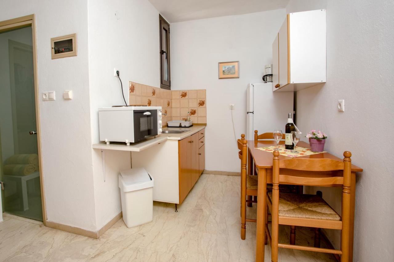 Maik Apartments Metamorfosi  Esterno foto